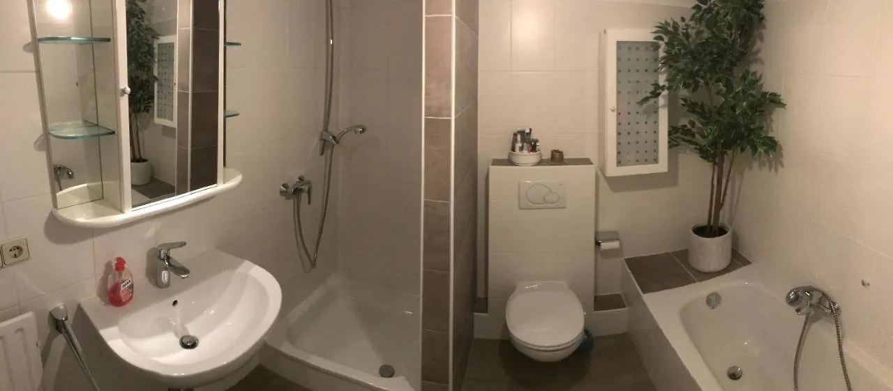 The Vorbner Inn Dusseldorf Guest house